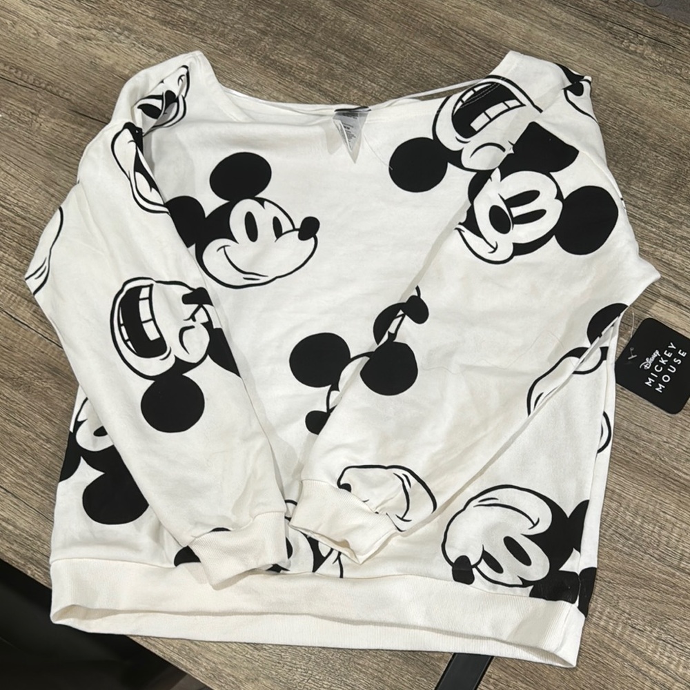 Disney Mickey Mouse White and Black Sweater